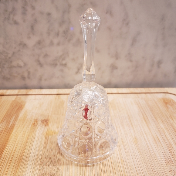 Vintage crystal bell - Picture 2 of 5